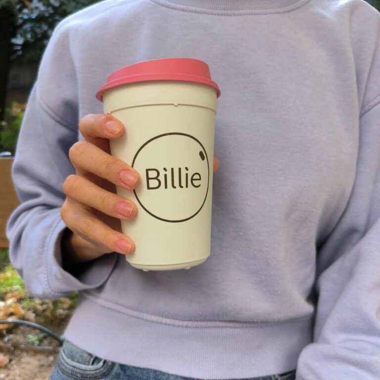 Billie 40 - main - tasse réemployable